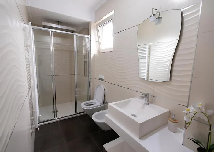 公寓 Luxury Penthouse Near Air Albania *