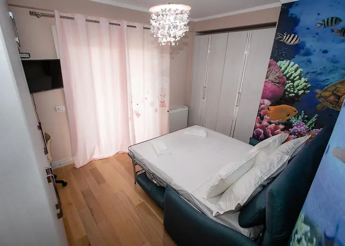 Lägenhet Luxury Penthouse Near Air Albania *